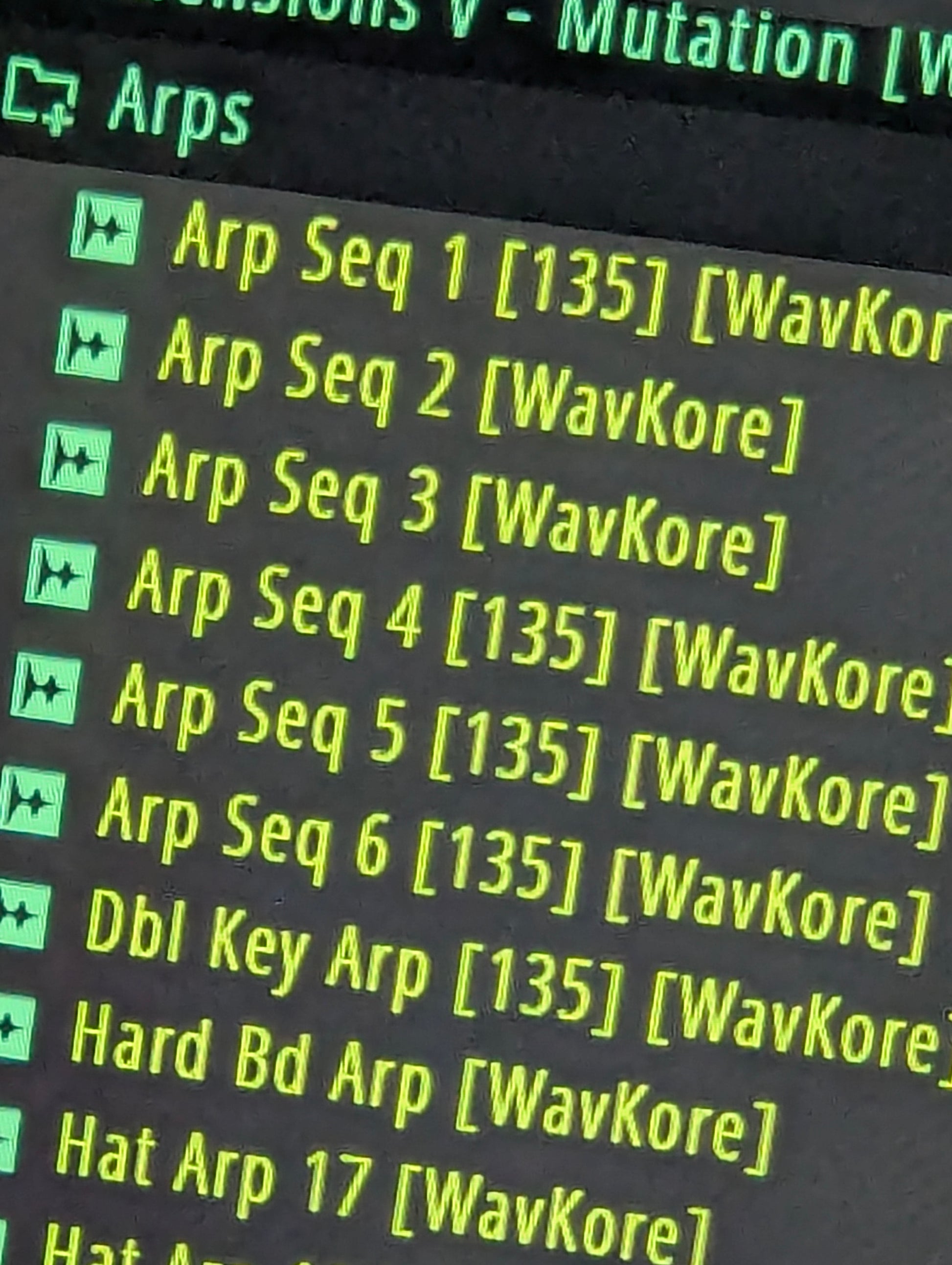 Selection of arpeggio samples from Wavkore collection in FLstudio DAW